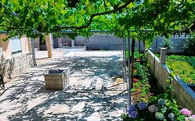 Apartman Milos